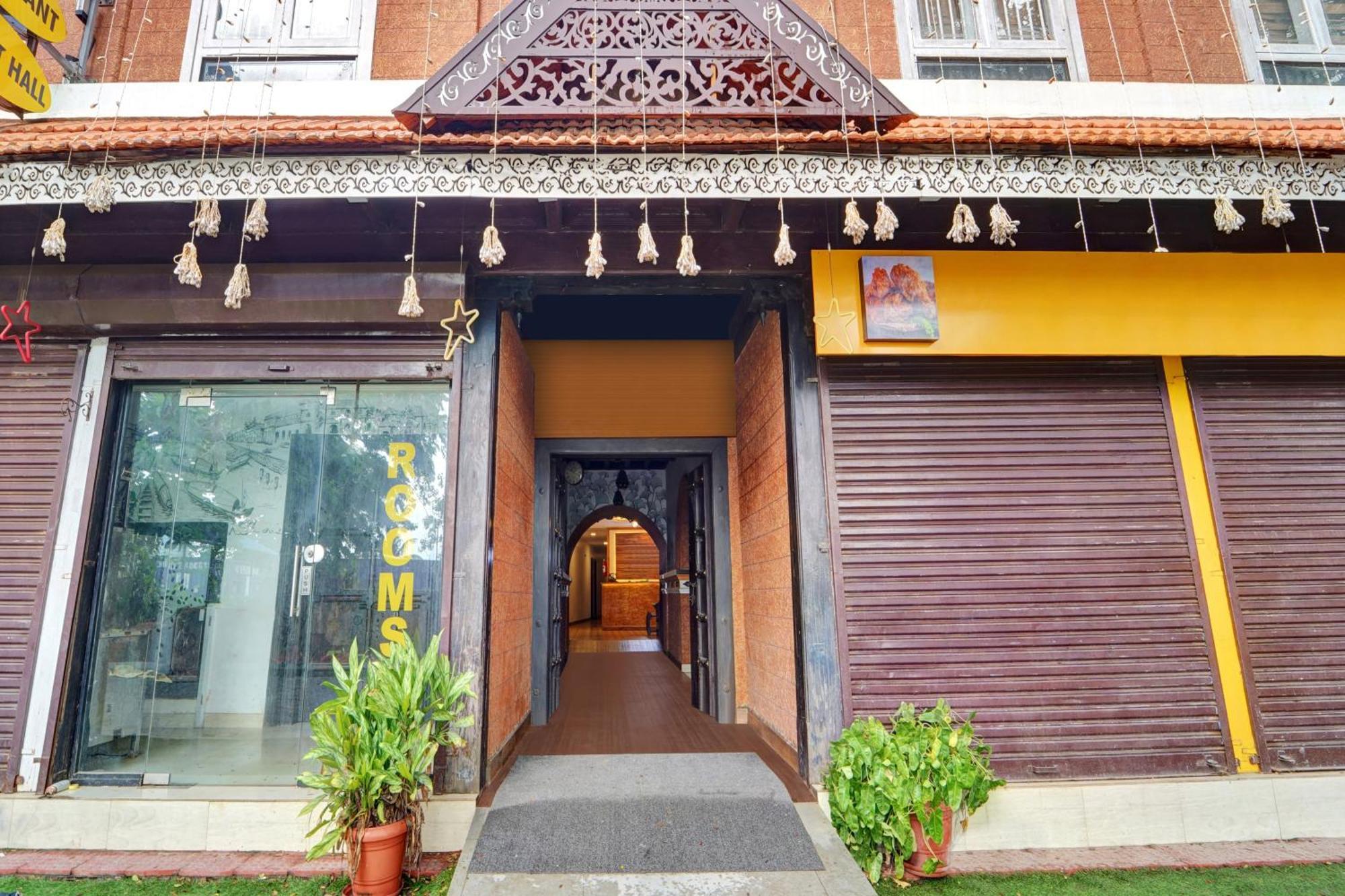 Super Collection O Calvathy Road Near Fort Kochi Exterior foto